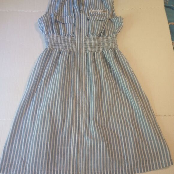 Striped elastic waist sleeveless mid length dress with full front zipper closure - Picture 2 of 10